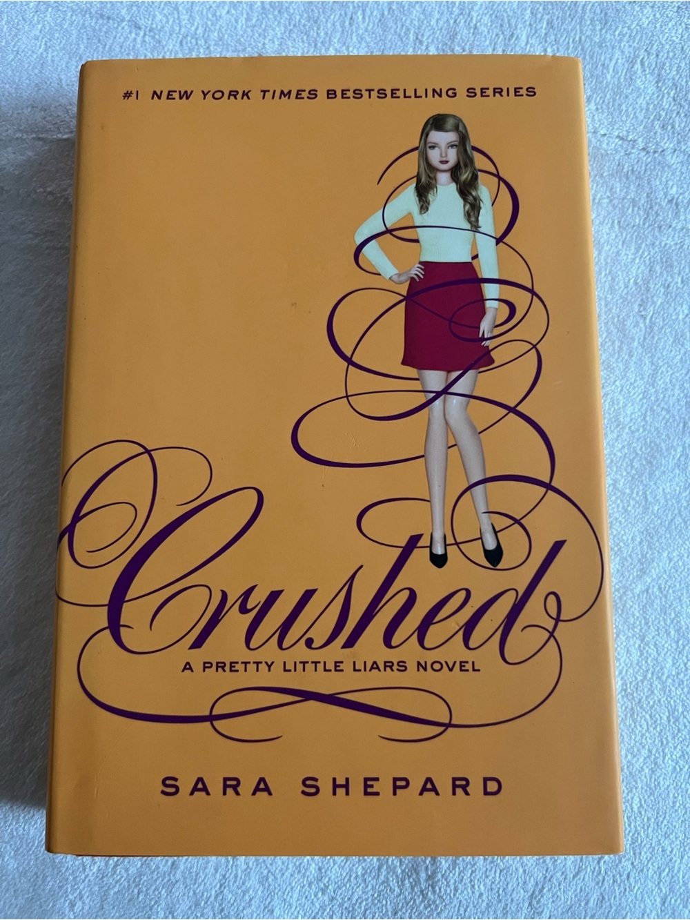 Pretty Little Liars Crushed by Sara Shepard Hardcover 1st Edition 1st Print Book